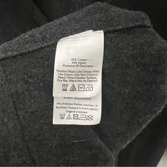 Eddie Bauer Charcoal Gray V-Neck Pullover Sweater - Picture 5 of 5